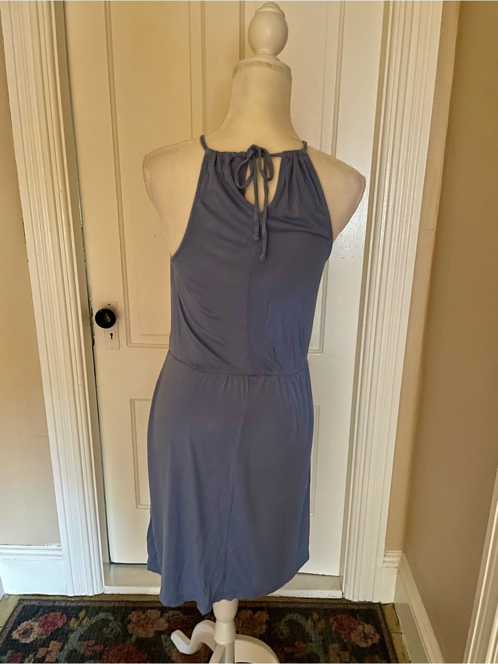 Old Navy Halter-Style Summer Dresses - Picture 4 of 7